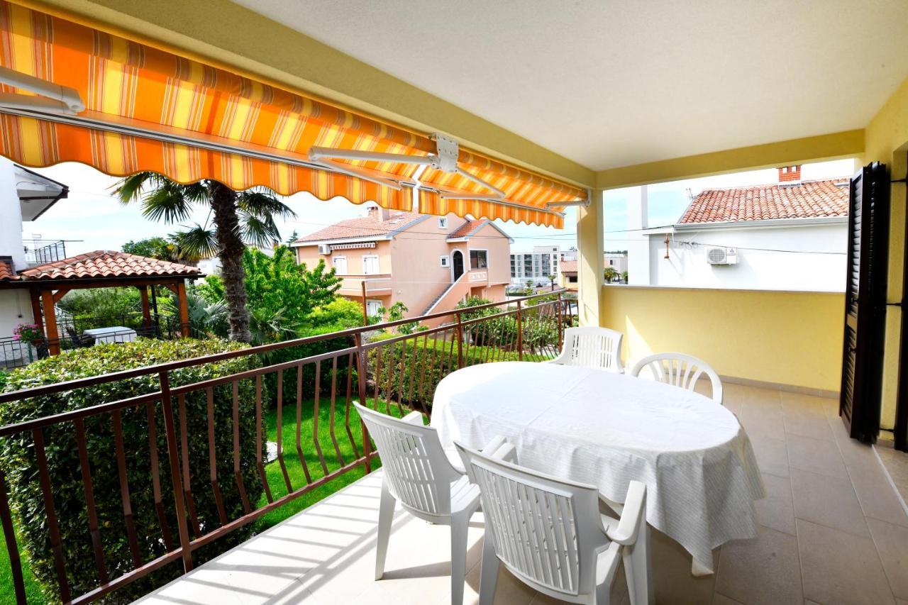 Apartments Jasmina Porec Exterior photo